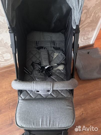 Коляска новая в коробке ining baby