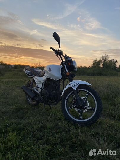 Racer Magnum 200