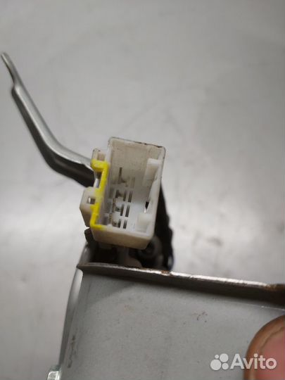 Моторчик заднего дворника Kia Rio 3