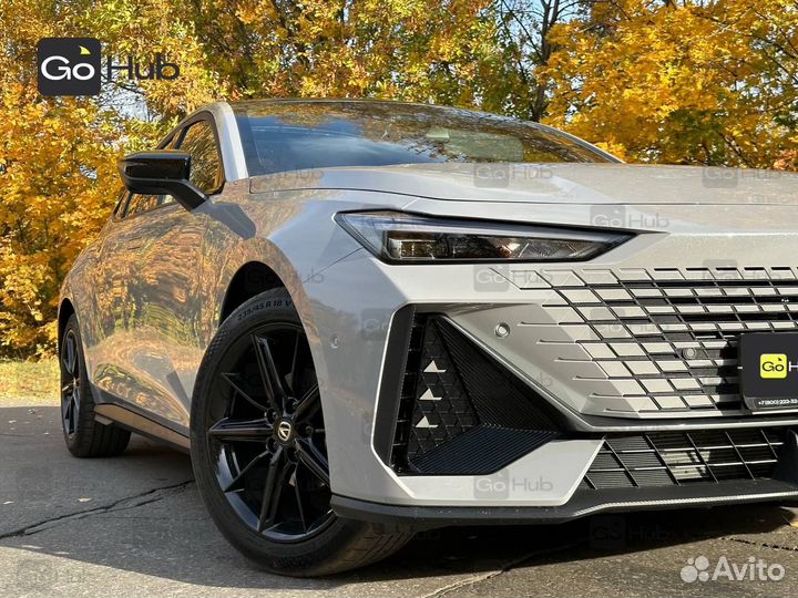 Аренда автомобиля Changan UNI-V от GoHub