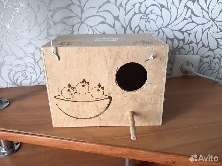 Гнездо для попугаев