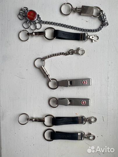 Разные подвески и цепи для ключей Victorinox
