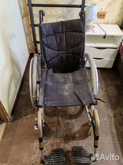 Инвалидная коляска складная бу