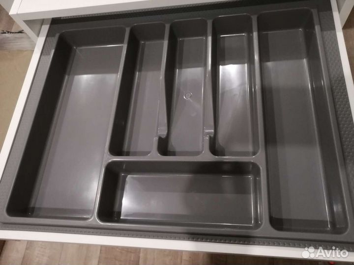 Лоток для столовых приборов