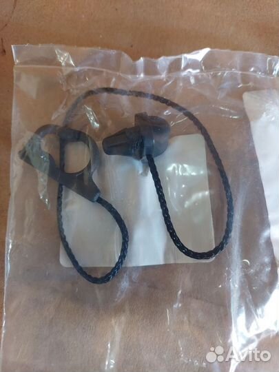 Держатель полки Опель Корса д