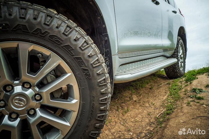 Пороги риф силовые Toyota Land Cruiser Prado 150