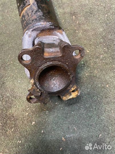 Карданный вал передний Toyota Hilux Surf 185 (1KZ)