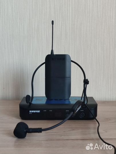 Головная радиосистема Shure BLX14/WH30 новая