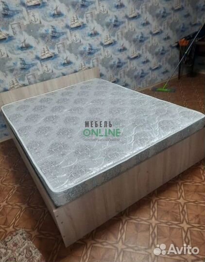 Кровать двуспальная 140х200 с матрасом