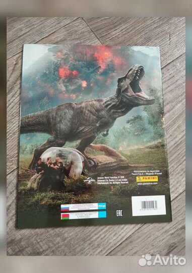 Альбомы для наклеек panini