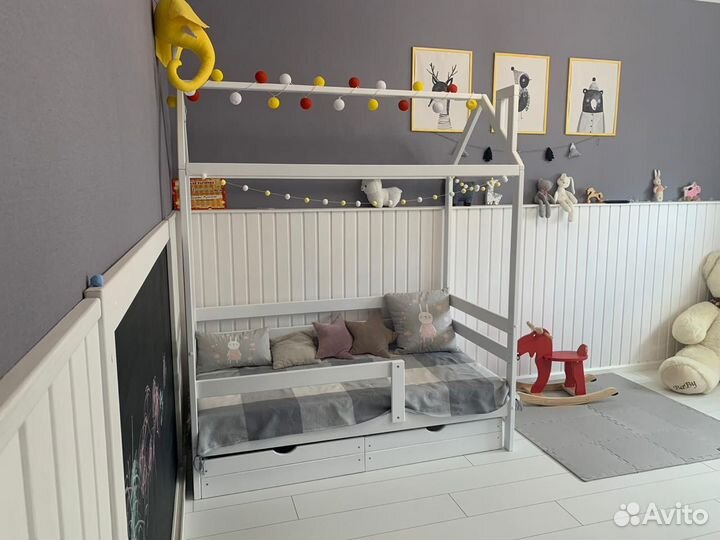 Детская кровать Домик (Массив березы)