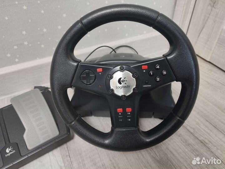 Игровой руль с педалями Logitech formula vibration