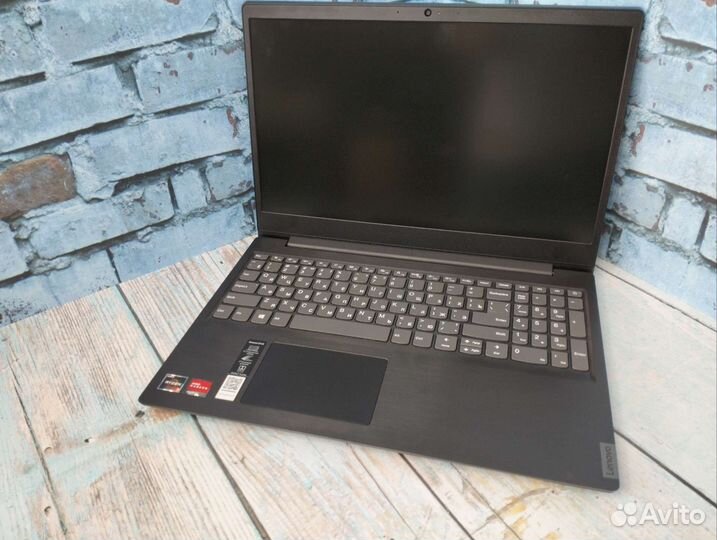 Ноутбук Lenovo S145 на Ryzen 3 на запчасти