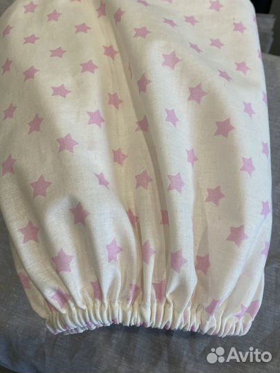 Простынь на резинке 120 60 новая