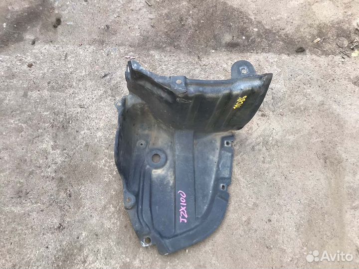 Локер лев. перед. Toyota Mark II