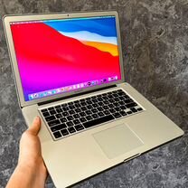 Топовый ноутбук Apple MacBook Pro 15 Core i7 SSD