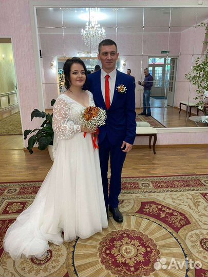 Свадебное платье 44 46 новое