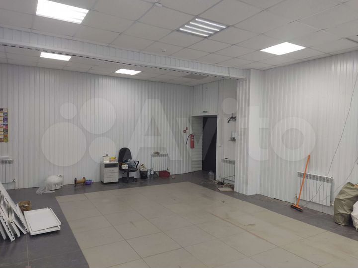Торговая площадь, 60 м²