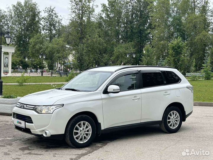 Mitsubishi Outlander 2.4 CVT, 2014, 138 000 км