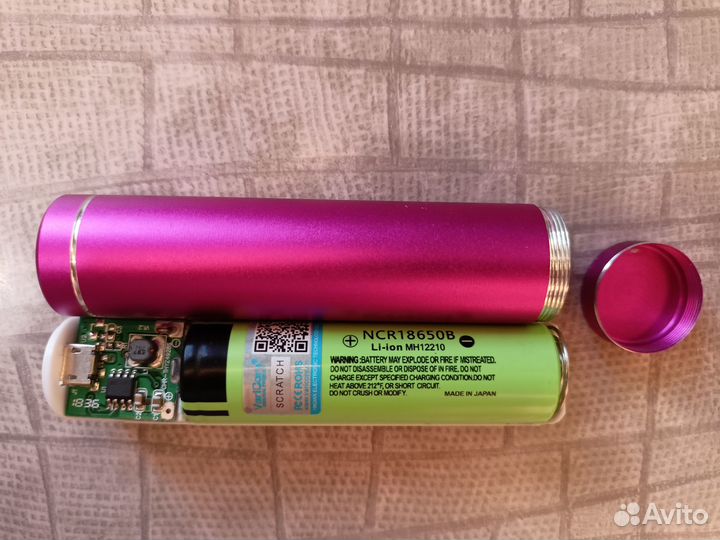 Повербанк размера губной помады, 3400 ма/час