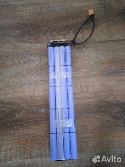 Батарея для самоката, неисправная