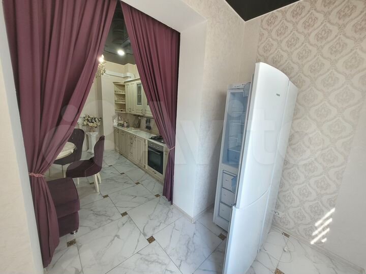 1-к. квартира, 53 м², 2/10 эт.