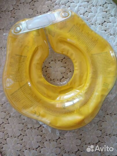 Вещи для купания малышей:гамак, круг, защита глаз