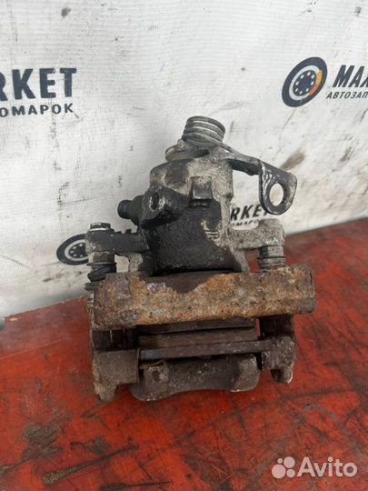 Суппорт тормозной задн. прав. Peugeot 308 2008