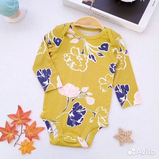 Боди для малышей Carter's