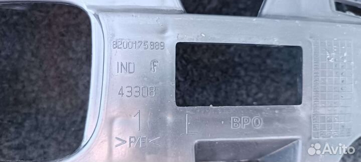 Кронштейн заднего бампера левый Рено Меган 2 седан