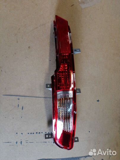 Фонарь задний кия спортедж