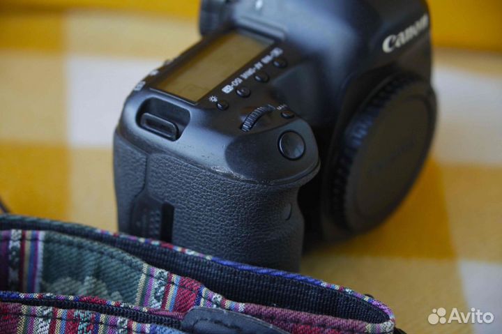 Canon EOS 5D Mark III Body