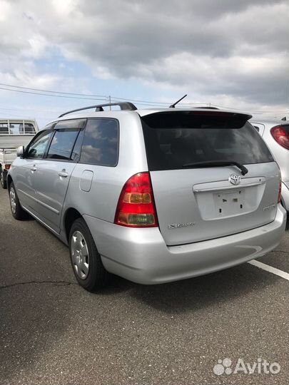 Топливная рейка toyota corolla fielder NZE124G 1NZ