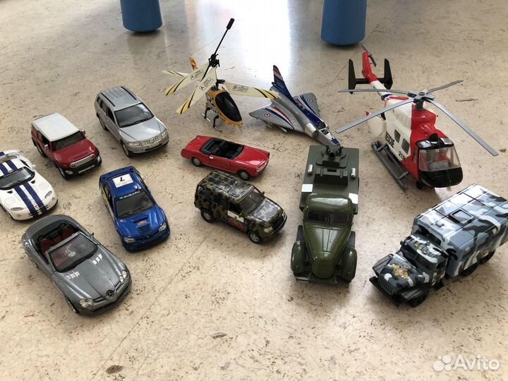 Модельки машин современных