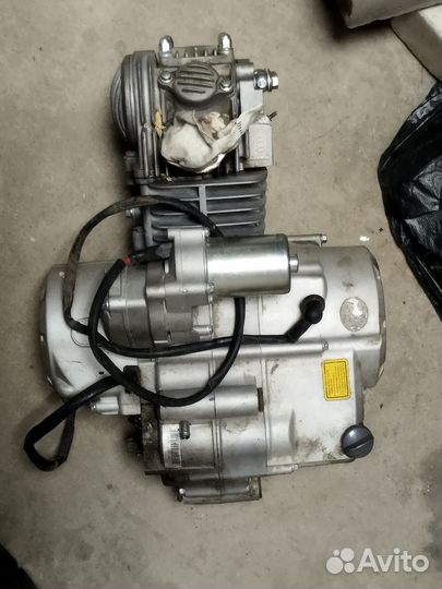 Двигатель kayu au 150