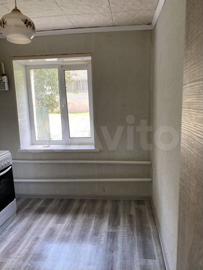 2-к. квартира, 37 м², 1/2 эт.