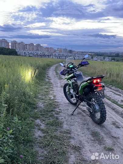 Motoland-XR 250