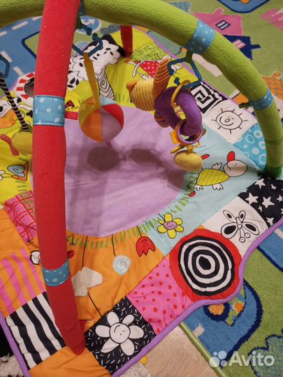 Развивающий коврик taf toys