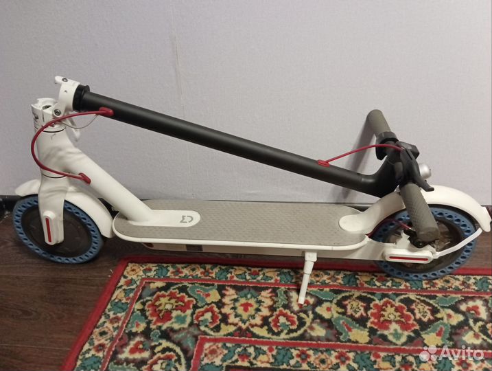 Электросамокат xiaomi m365 pro