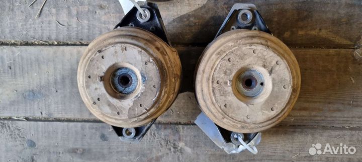 Опора двигателя левая правая mercedes w166