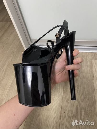 Стрипы тройки новые р. 35-42