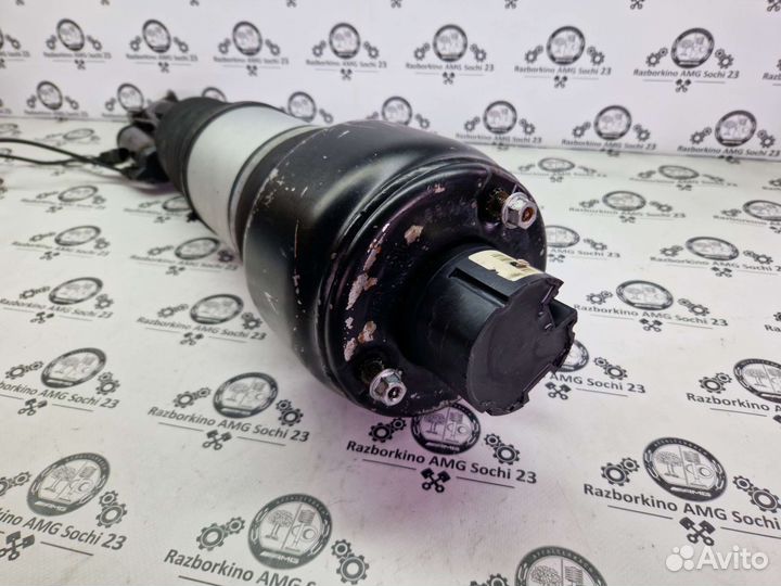 Пневмостойка передняя левая для Mercedes W211 W219