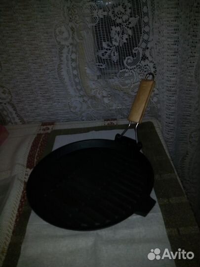 Чугунная сковорода гриль