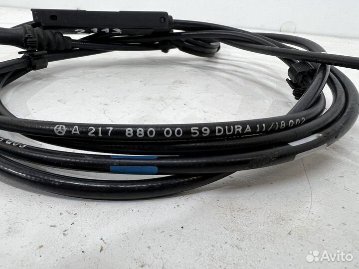 Трос открывания капота Mercedes Benz W217