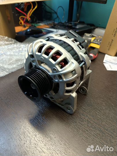 Генератор LADA Largus Logan Logan NEW