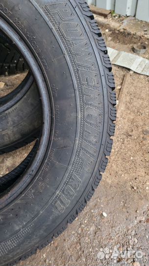 Шины 205 70 r15C зимние kumho грузовые