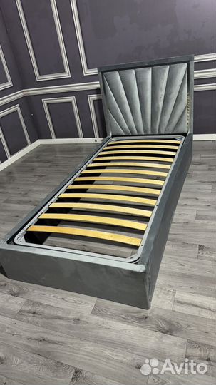 Кровать двухспальная