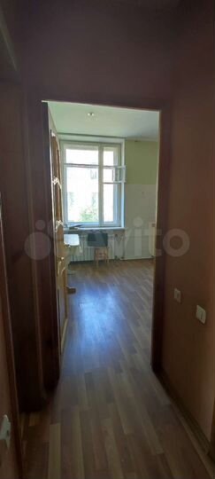 3-к. квартира, 84 м², 1/3 эт.