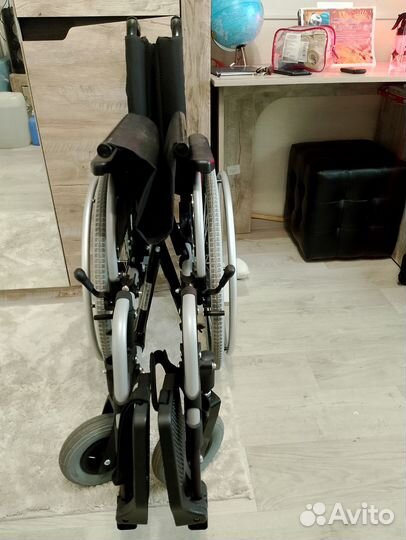 Коляска инвалидная