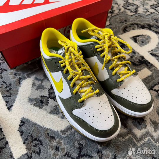 Nike dunk LOW retro PRM